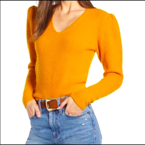 Something Navy Sweaters - NWT Something Navy Puff sleeve sweater Size XS